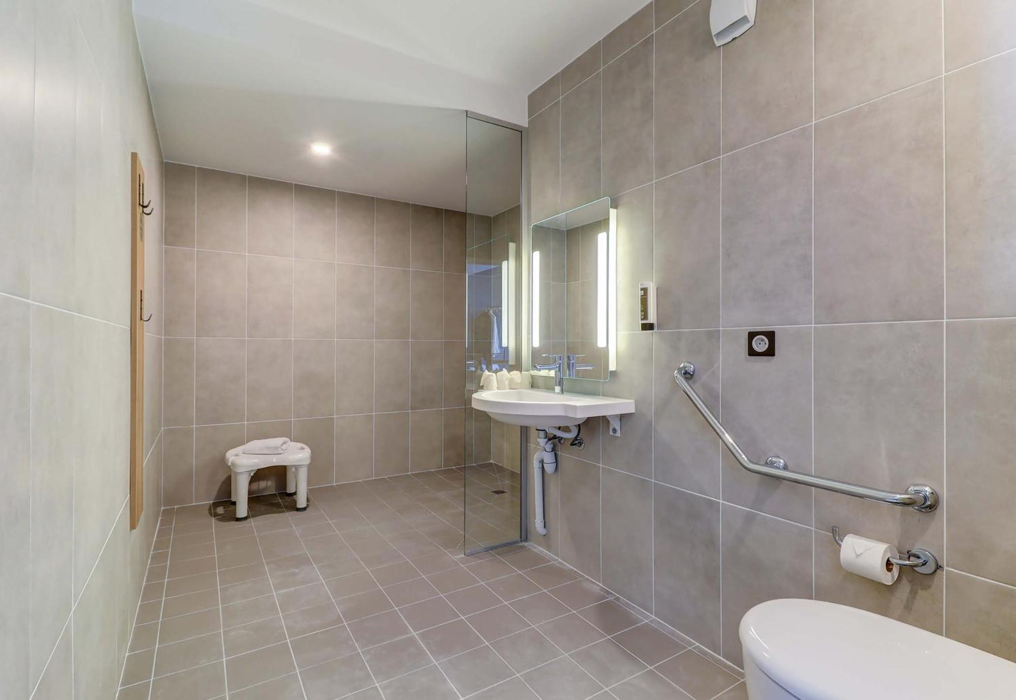 B&B Hotel Dijon Valmy Toison D'Or Luaran gambar